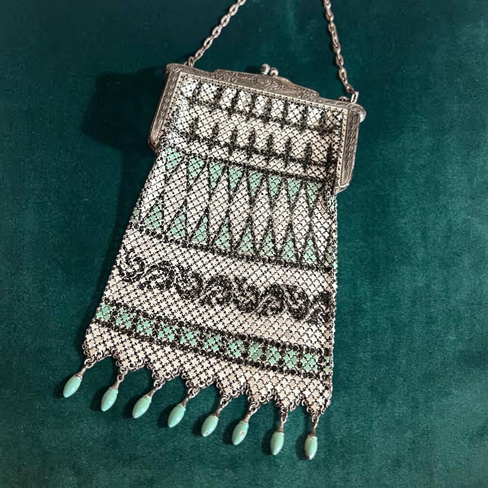 Antique 1920s Mandalian Enameled Mesh Flapper Purse